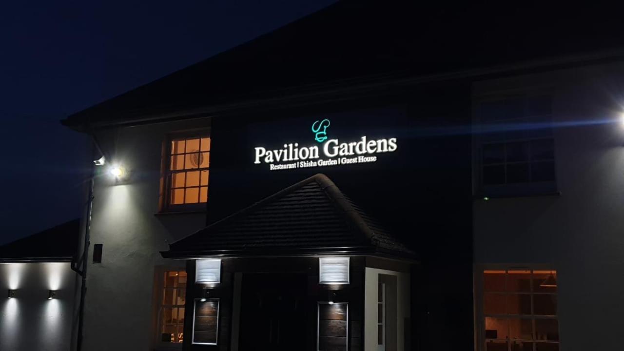 Pavillion Gardens Hotel Taplow Buitenkant foto