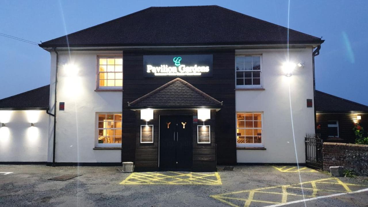 Pavillion Gardens Hotel Taplow Buitenkant foto